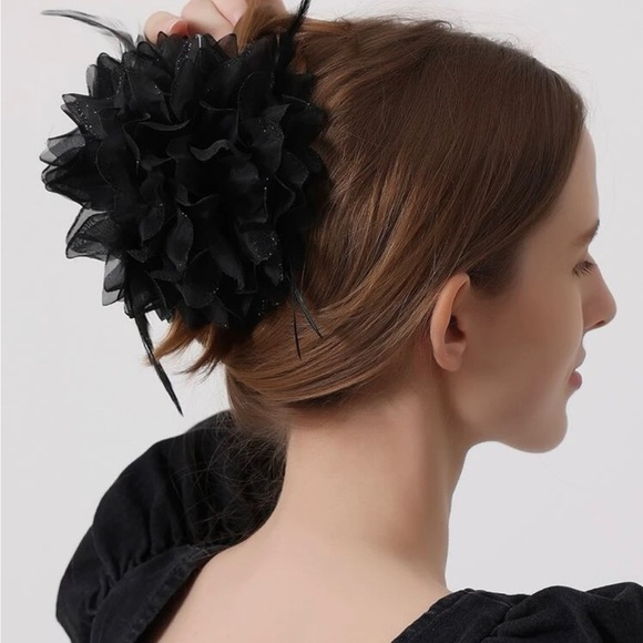 Cute black Hair clip - Picture 2 of 4